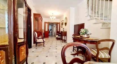 Piso 3 habitaciones de 157 m² en Sanlúcar de Barrameda (11540)