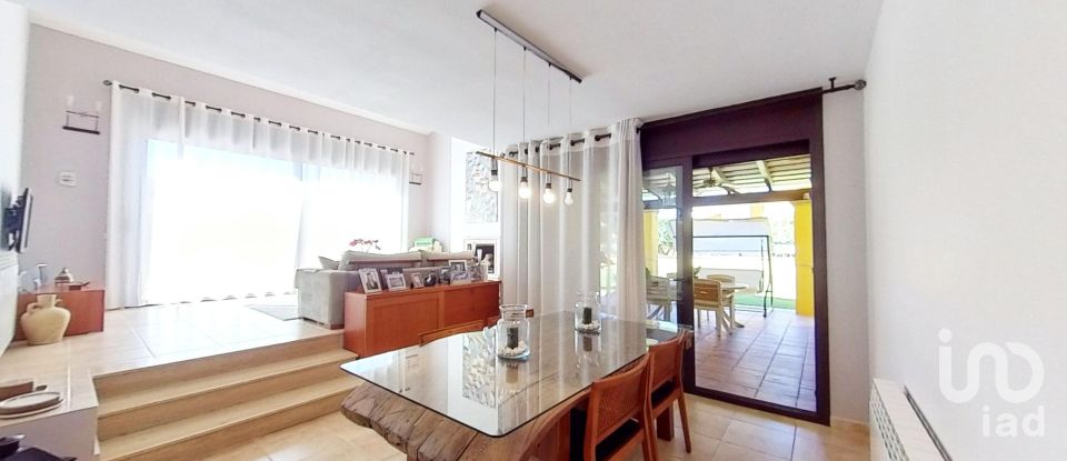 Casa 4 habitacions de 356 m² a Banyeres del Penedès (43711)