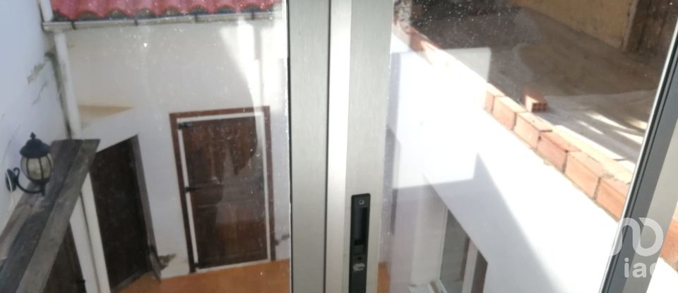 House 5 bedrooms of 307 m² in San Feliz de Orbigo (24287)