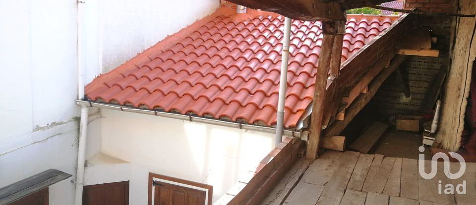 House 5 bedrooms of 307 m² in San Feliz de Orbigo (24287)