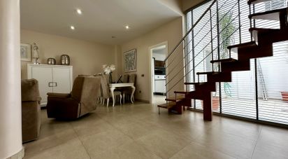 Casa 3 habitaciones de 210 m² en Lepe (21440)