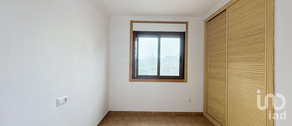 Building 2 bedrooms of 64 m² in Noalla (36990)