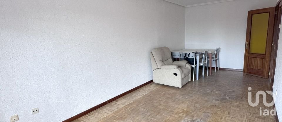 Appartement 3 chambres de 101 m² à La Virgen del Camino (24198)