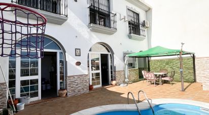 Lodge 5 bedrooms of 360 m² in Campanillas (29591)
