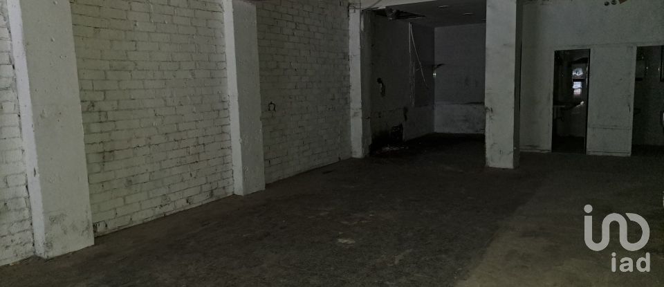 Botiga / Local comercial de 174 m² a Barcelona (08028)