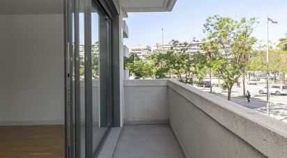 Piso 4 habitaciones de 108 m² en Barcelona (08038)