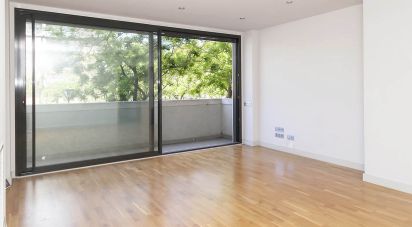 Apartment 4 bedrooms of 108 m² in Barcelona (08038)