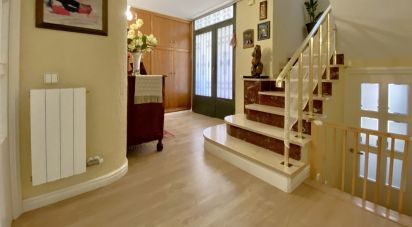 Casa señorial 6 habitaciones de 285 m² en Argentona (08310)