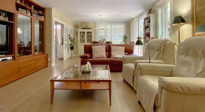 Casa señorial 6 habitaciones de 285 m² en Argentona (08310)