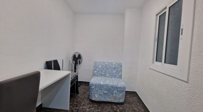 Appartement 4 chambres de 71 m² à Cornella de Llobregat (08940)