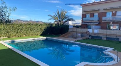 House 4 bedrooms of 240 m² in Cubelles (08880)