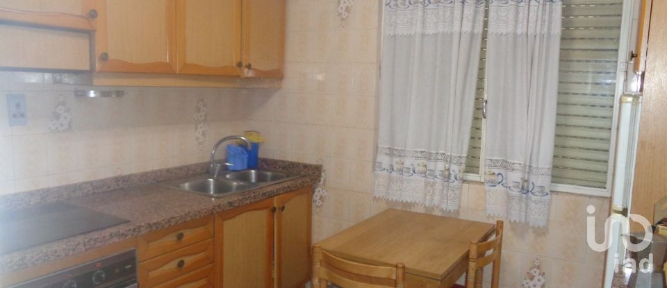Appartement 4 chambres de 105 m² à León (24002)