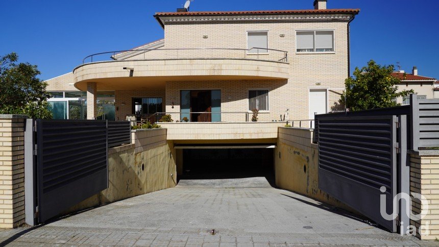 Casa 5 habitacions de 416 m² a Olèrdola (08734)