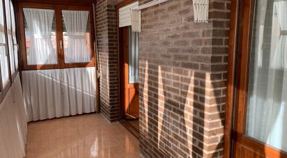 Apartment 4 bedrooms of 164 m² in Quel (26570)