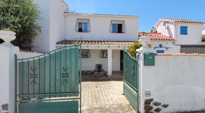 Traditional house 3 bedrooms of 70 m² in Roses (17480)