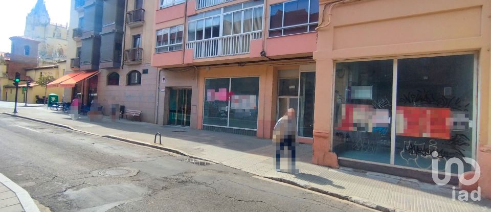 Boutique/Local commercial de 206 m² à León (24007)