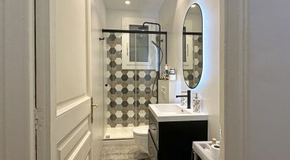 Piso 4 habitaciones de 119 m² en Barcelona (08011)