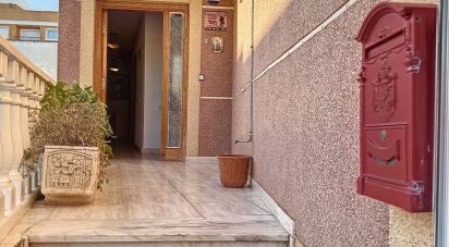 Townhouse 4 bedrooms of 98 m² in Los Palacios (03179)