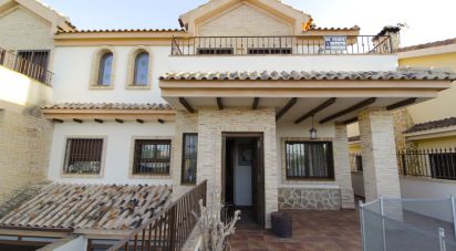 Casa rural 3 habitaciones de 215 m² en Bigastro (03380)