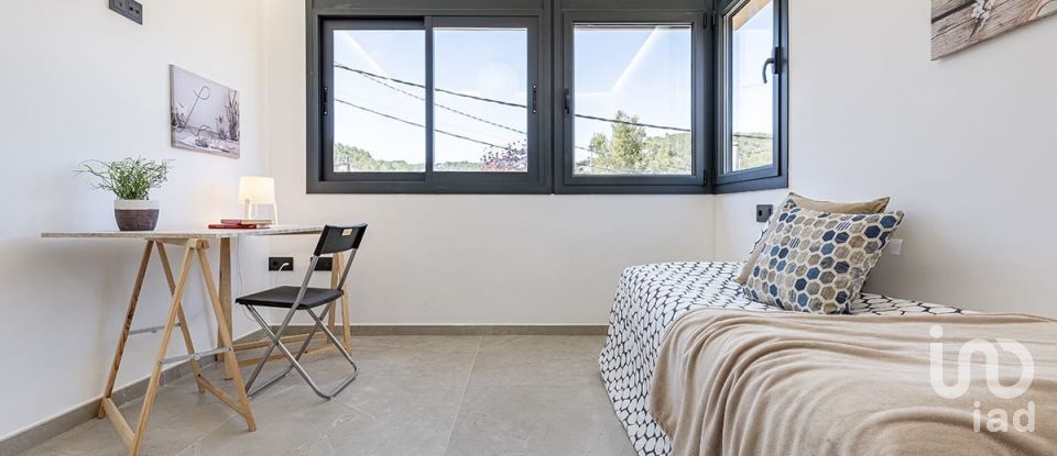 Châlet 5 chambres de 332 m² à Canyelles (08811)