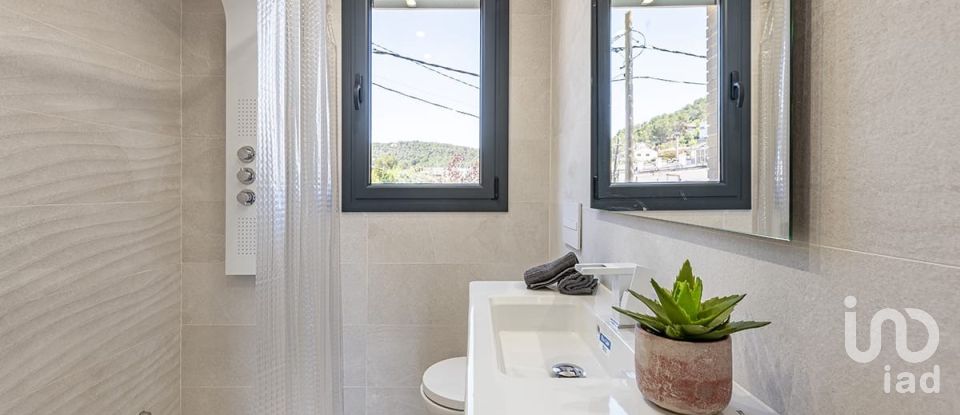 Châlet 5 chambres de 332 m² à Canyelles (08811)