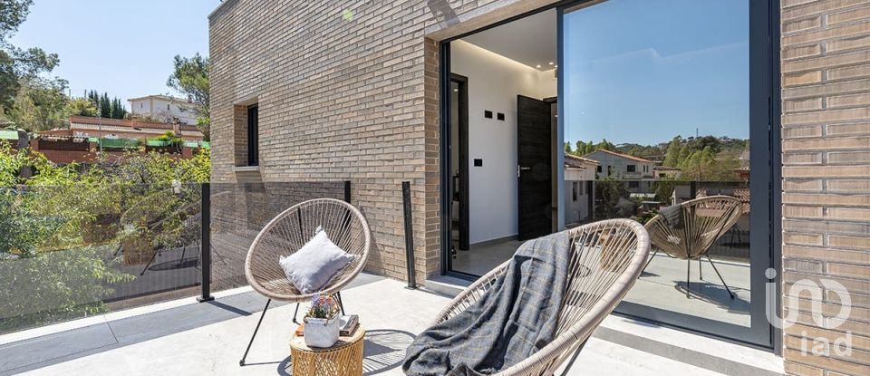 Châlet 5 chambres de 332 m² à Canyelles (08811)