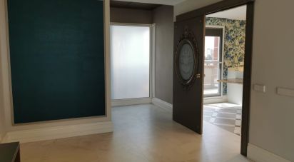 Apartment 4 bedrooms of 320 m² in Valencia (46015)