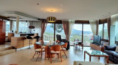 Building of 921 m² in Lloret de Mar (17310)