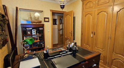 Pis 4 habitacions de 130 m² a Pontevedra (36001)