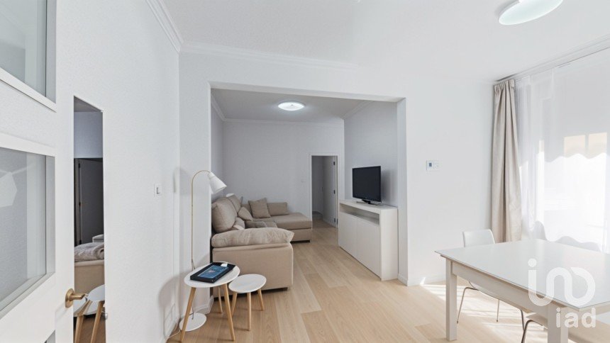 Piso 4 habitaciones de 89 m² en Barcelona (08018)