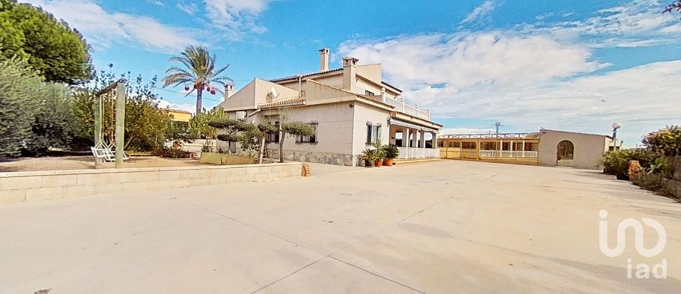 Country home 5 bedrooms of 305 m² in Partida Jubalcoi (03295)