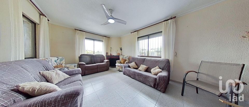 Country home 5 bedrooms of 305 m² in Partida Jubalcoi (03295)