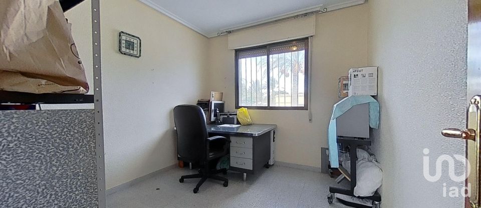 Country home 5 bedrooms of 305 m² in Partida Jubalcoi (03295)