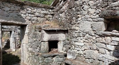 Terreny de 3.072 m² a Ponte Caldelas (36820)