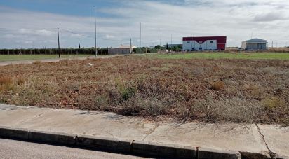 Land of 472 m² in Cañada Rosal (41439)