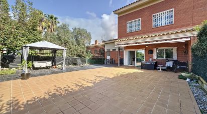 House 4 bedrooms of 221 m² in Vilanova del Vallès (08410)