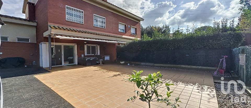 House 4 bedrooms of 221 m² in Vilanova del Vallès (08410)