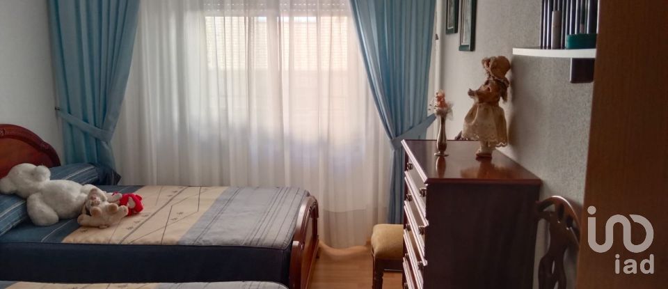 Pis 3 habitacions de 108 m² a Ciudad Rodrigo (37500)