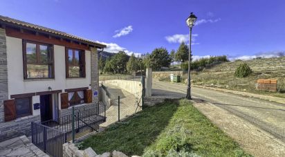 House 3 bedrooms of 180 m² in La Virgen de la Vega (44431)
