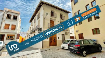 Casa rural 5 habitaciones de 448 m² en Pego (03780)