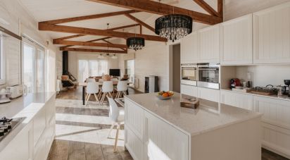 Cottage 4 bedrooms of 271 m² in Pineda de Mar (08397)