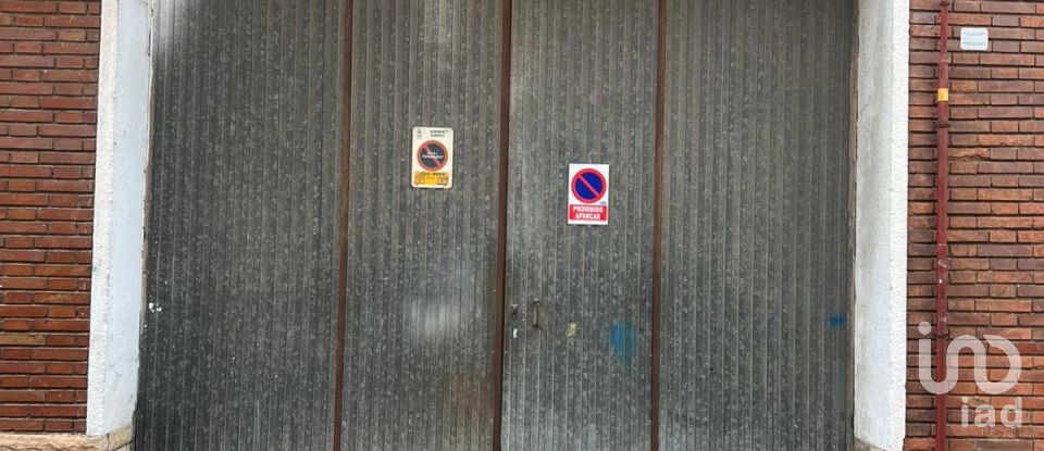 Parking/garage/box de 130 m² à Amposta (43870)