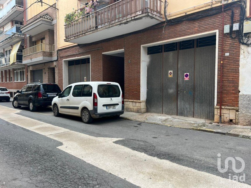 Parking/garage/box de 130 m² à Amposta (43870)