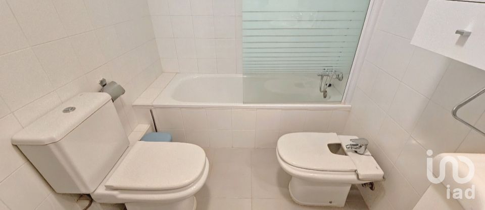 Piso 2 habitaciones de 110 m² en Urbanización Roquetas de Mar (04740)