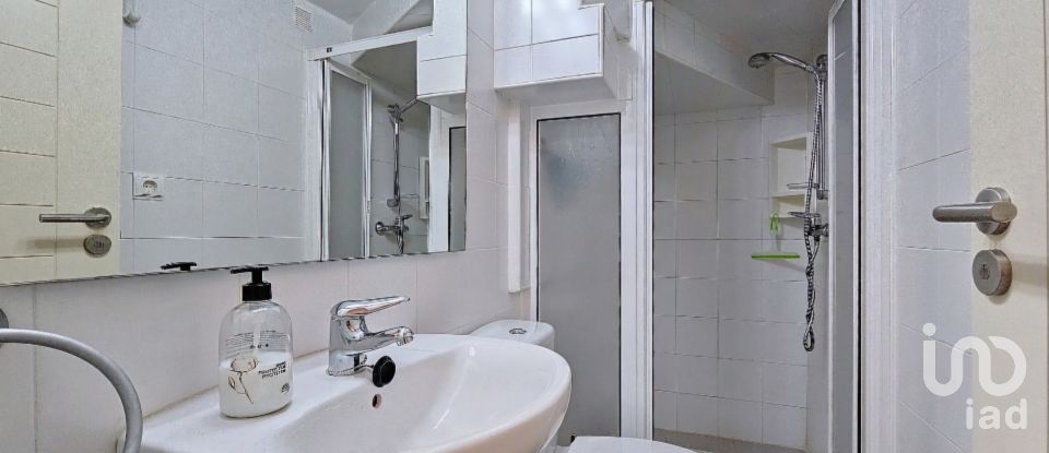 Piso 2 habitaciones de 110 m² en Urbanización Roquetas de Mar (04740)