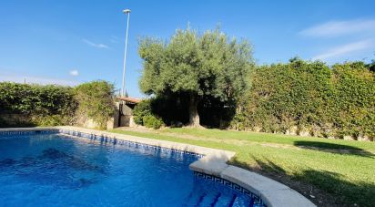 Casa 6 habitaciones de 360 m² en El Campello (03560)