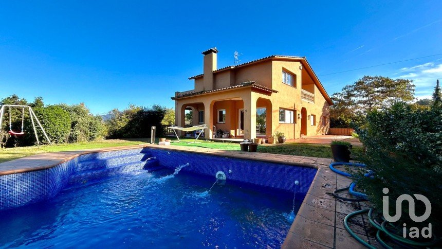 Casa 3 habitaciones de 514 m² en Santa Eulalia de Ronçana (08187)