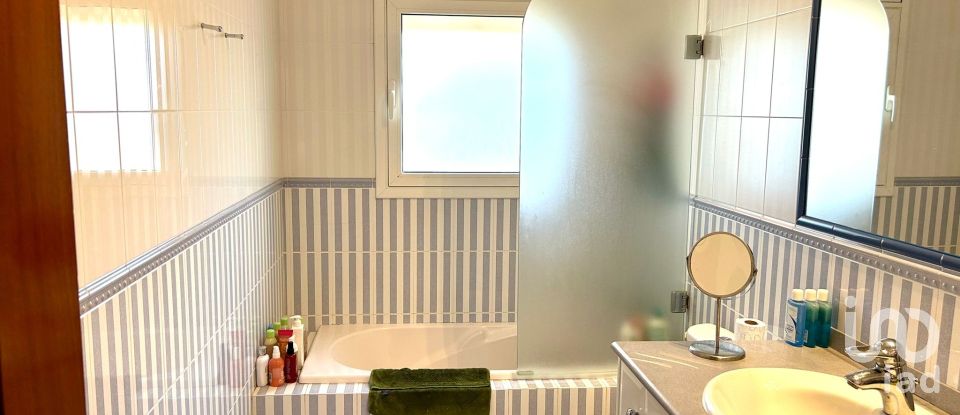 Casa 3 habitaciones de 514 m² en Santa Eulalia de Ronçana (08187)