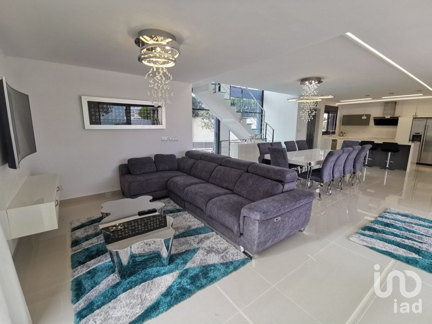 Chalet 5 habitaciones de 332 m² en San Miguel de Salinas (03193)