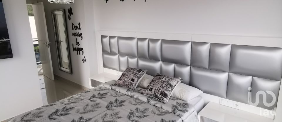 Chalet 5 habitaciones de 332 m² en San Miguel de Salinas (03193)